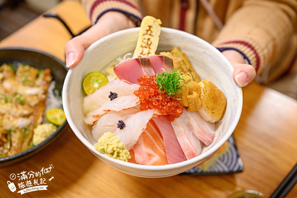 【五漁村丼飯屋】內湖超低調的豪華生魚片丼飯,可免費加飯.加鮮魚味噌湯,真的超加分! 【五漁村丼飯屋】內湖超低調的豪華生魚片丼飯,可免費加飯.加鮮魚味噌湯,真的超加分!