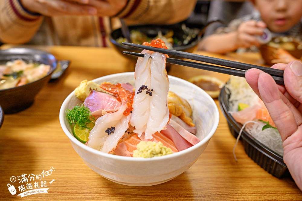 【五漁村丼飯屋】內湖超低調的豪華生魚片丼飯,可免費加飯.加鮮魚味噌湯,真的超加分! 【五漁村丼飯屋】內湖超低調的豪華生魚片丼飯,可免費加飯.加鮮魚味噌湯,真的超加分!