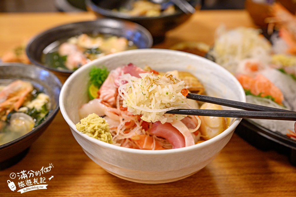 【五漁村丼飯屋】內湖超低調的豪華生魚片丼飯,可免費加飯.加鮮魚味噌湯,真的超加分! 【五漁村丼飯屋】內湖超低調的豪華生魚片丼飯,可免費加飯.加鮮魚味噌湯,真的超加分!