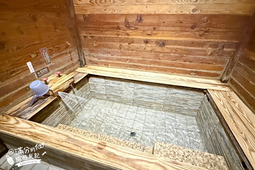 宜蘭泡湯【一口井溫泉】礁溪平價雙人溫泉湯屋250元.真實體驗心得.100%的原湯溫泉,湯泉真的很滑溜! 宜蘭泡湯【一口井溫泉】礁溪平價雙人溫泉湯屋250元.真實體驗心得.100%的原湯溫泉,湯泉真的很滑溜!