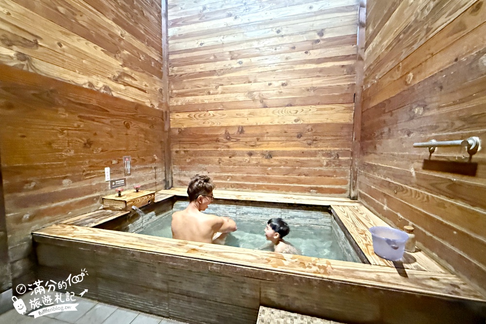 宜蘭泡湯【一口井溫泉】礁溪平價雙人溫泉湯屋250元.真實體驗心得.100%的原湯溫泉,湯泉真的很滑溜! 宜蘭泡湯【一口井溫泉】礁溪平價雙人溫泉湯屋250元.真實體驗心得.100%的原湯溫泉,湯泉真的很滑溜!