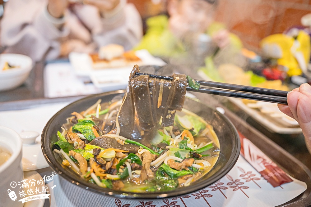 【仙山仙草】苗栗獅潭必吃創意仙草料理.炸仙草.仙草板條.仙草火鍋超特別.傳承三代的復古懷舊餐廳!