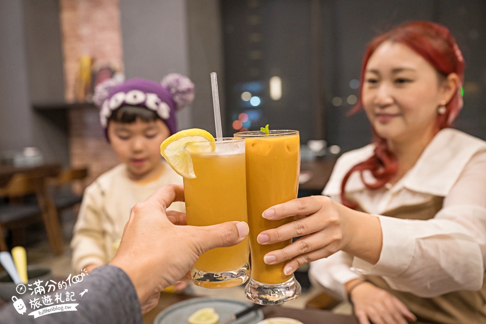 【泰鼎THA DING. 創意泰式料理】林口昕境廣場美食推薦.必吃金錢蝦餅.泰式酸辣生蝦&超鮮砲管! 【泰鼎THA DING. 創意泰式料理】林口昕境廣場美食推薦.必吃金錢蝦餅.泰式酸辣生蝦&超鮮砲管!