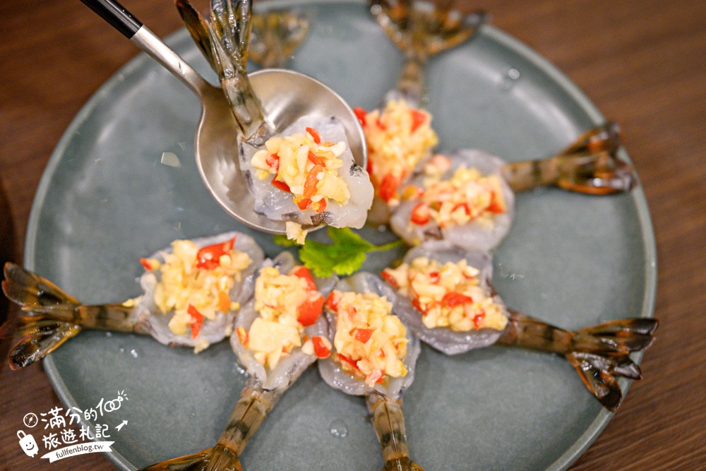 【泰鼎THA DING. 創意泰式料理】林口昕境廣場美食推薦.必吃金錢蝦餅.泰式酸辣生蝦&超鮮砲管! 【泰鼎THA DING. 創意泰式料理】林口昕境廣場美食推薦.必吃金錢蝦餅.泰式酸辣生蝦&超鮮砲管!