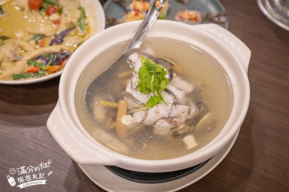 【泰鼎THA DING. 創意泰式料理】林口昕境廣場美食推薦.必吃金錢蝦餅.泰式酸辣生蝦&超鮮砲管! 【泰鼎THA DING. 創意泰式料理】林口昕境廣場美食推薦.必吃金錢蝦餅.泰式酸辣生蝦&超鮮砲管!