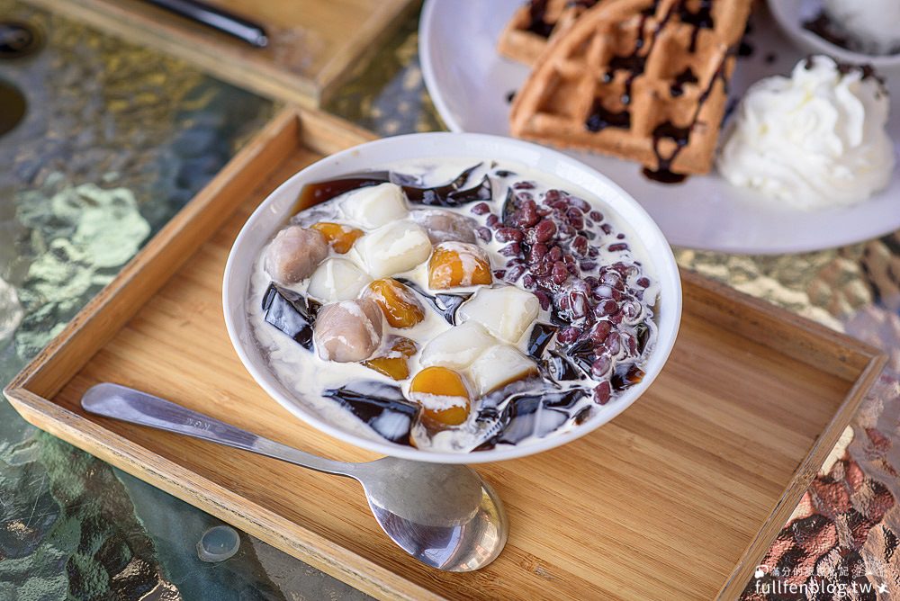 【獅潭景點一日遊】TOP7獅潭景點推薦.苗栗仙草的故鄉.必吃仙草料理.逛老街.特色親子公園.季節限定花海!