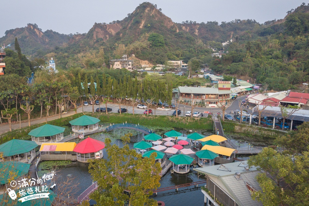 高雄【翠湖水上餐廳】超療癒湖畔熱炒土雞城,水上小火車送餐超吸睛,景色優美偽出國渡假氛圍!