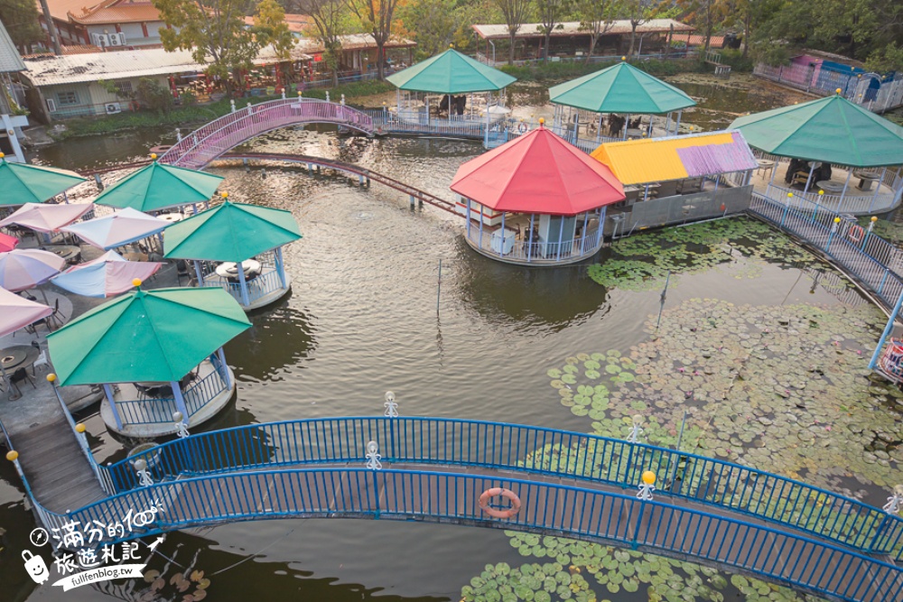 高雄【翠湖水上餐廳】超療癒湖畔熱炒土雞城,水上小火車送餐超吸睛,景色優美偽出國渡假氛圍!