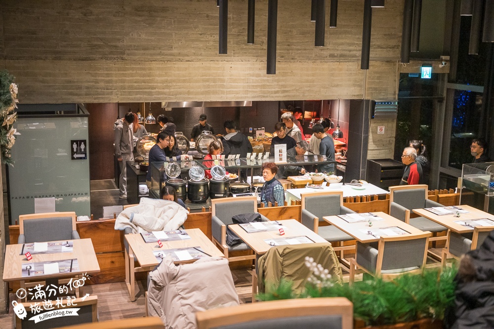 苗栗【泰安觀止溫泉會館】一泊二食溫泉客房開箱.可住宿可泡湯.被森林包圍的清水模溫泉城堡!