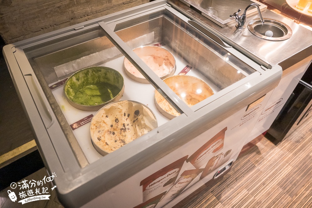 苗栗【泰安觀止溫泉會館】一泊二食溫泉客房開箱.可住宿可泡湯.被森林包圍的清水模溫泉城堡!