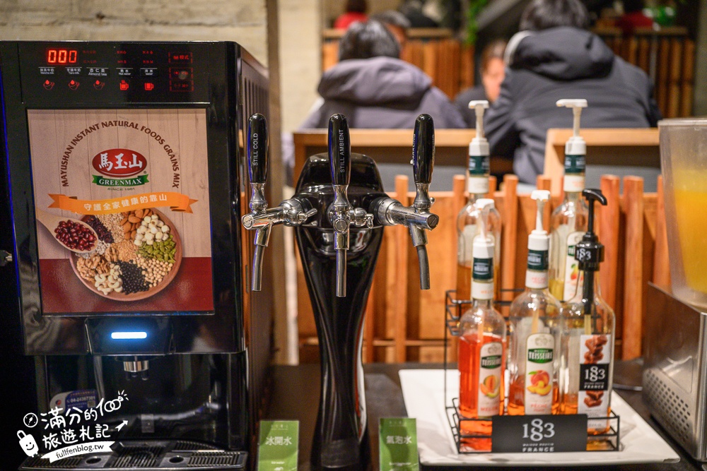 苗栗【泰安觀止溫泉會館】一泊二食溫泉客房開箱.可住宿可泡湯.被森林包圍的清水模溫泉城堡!