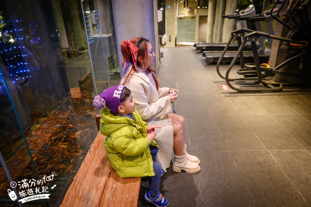 苗栗【泰安觀止溫泉會館】一泊二食溫泉客房開箱.可住宿可泡湯.被森林包圍的清水模溫泉城堡!