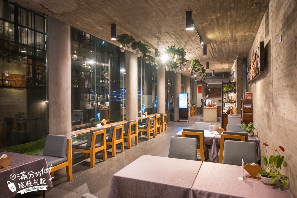 苗栗【泰安觀止溫泉會館】一泊二食溫泉客房開箱.可住宿可泡湯.被森林包圍的清水模溫泉城堡!