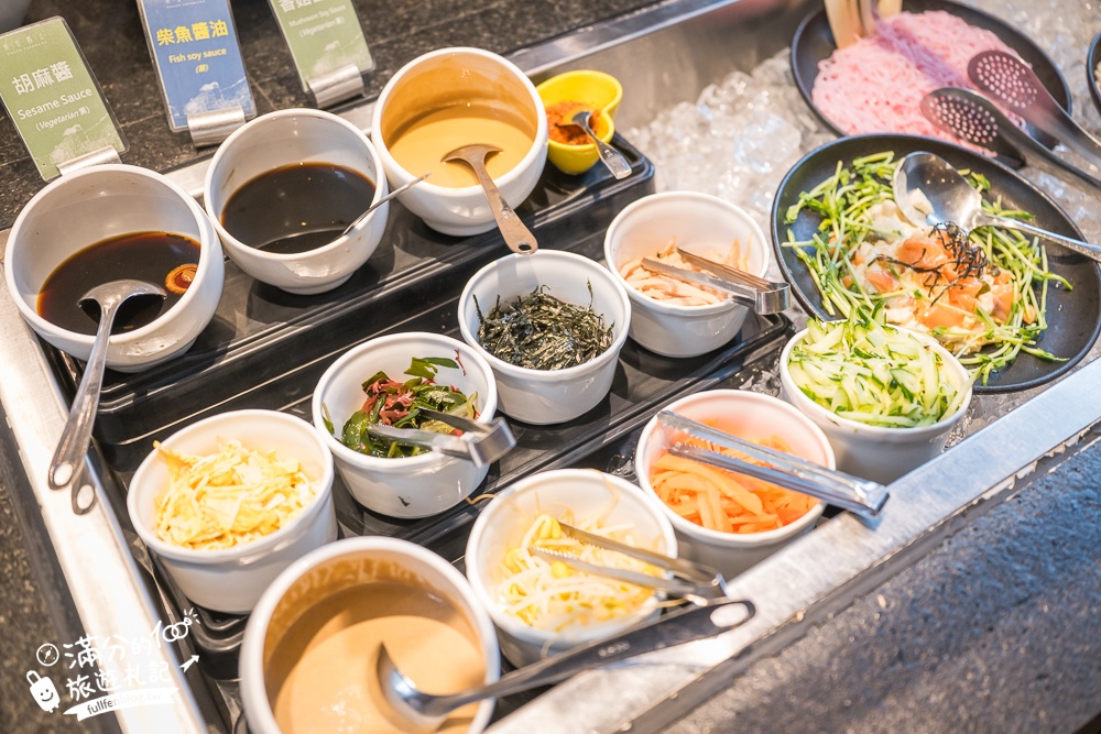 苗栗【泰安觀止溫泉會館】一泊二食溫泉客房開箱.可住宿可泡湯.被森林包圍的清水模溫泉城堡!