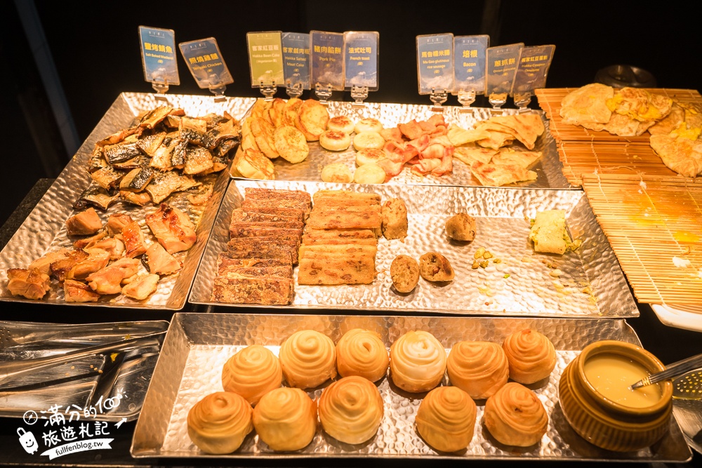 苗栗【泰安觀止溫泉會館】一泊二食溫泉客房開箱.可住宿可泡湯.被森林包圍的清水模溫泉城堡!