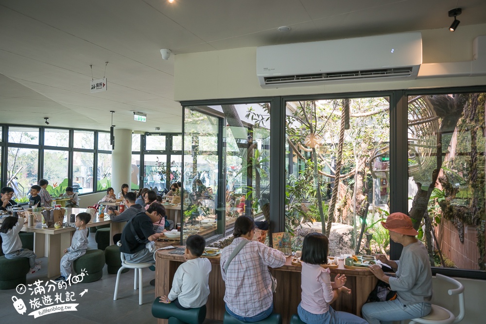 高雄景點【野森動物學校】最新門票資訊＆玩樂攻略!必玩沙丘部落和狐狸谷.與狐狸.狐獴.老鷹.土撥鼠近距離互動!