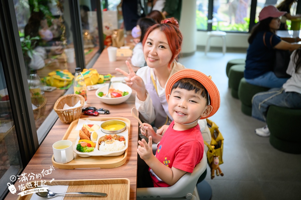 高雄景點【野森動物學校】最新門票資訊＆玩樂攻略!必玩沙丘部落和狐狸谷.與狐狸.狐獴.老鷹.土撥鼠近距離互動!