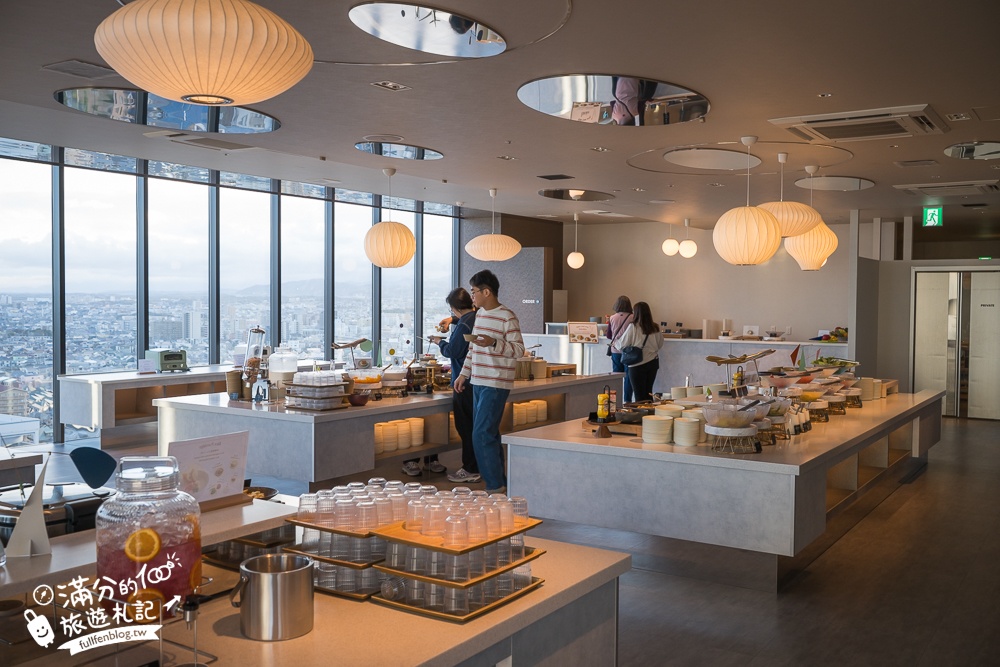 【OMO關西機場by星野集團-完整開箱】大阪住宿推薦.近關西機場,到站即到飯店.有便利店.大浴場和景觀餐廳.房間有質感.設施超完善!