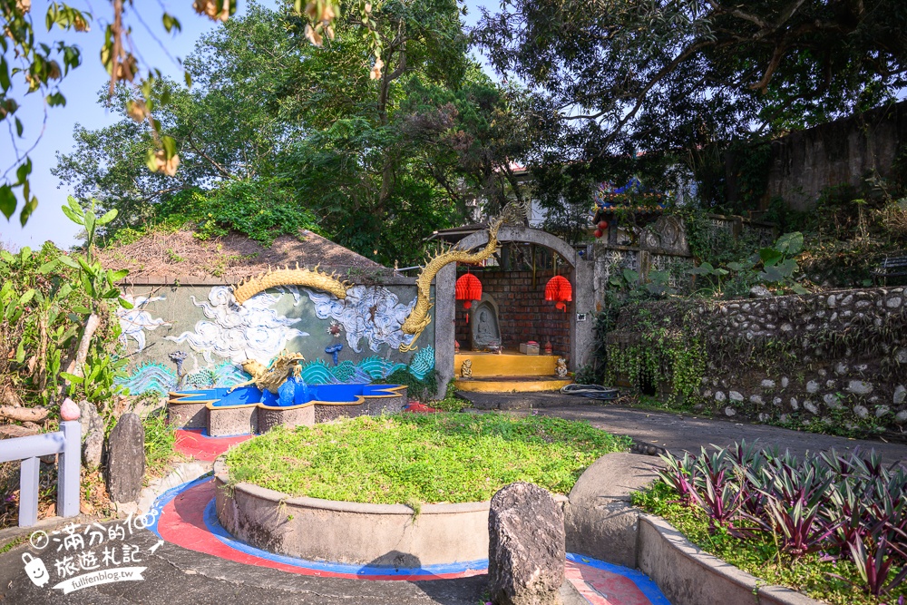 高雄【三桃山森林休閒園】台灣最早期的遊樂園創始地.100元門票玩到底.人氣高空腳踏車&超長溜滑梯!