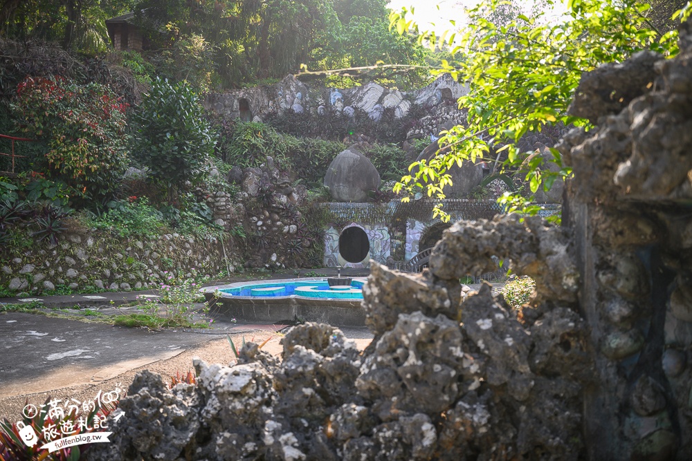 高雄【三桃山森林休閒園】台灣最早期的遊樂園創始地.100元門票玩到底.人氣高空腳踏車&超長溜滑梯!