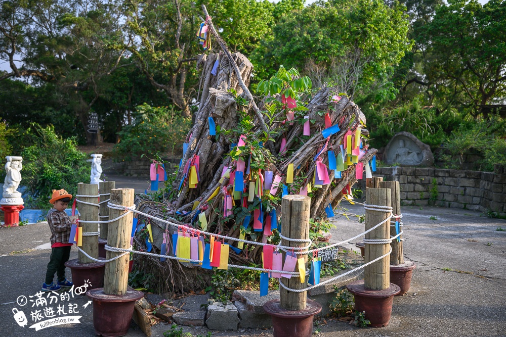 高雄【三桃山森林休閒園】台灣最早期的遊樂園創始地.100元門票玩到底.人氣高空腳踏車&超長溜滑梯!