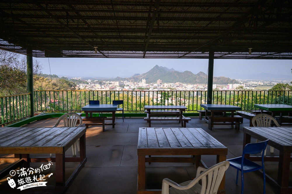 高雄【三桃山森林休閒園】台灣最早期的遊樂園創始地.100元門票玩到底.人氣高空腳踏車&超長溜滑梯!