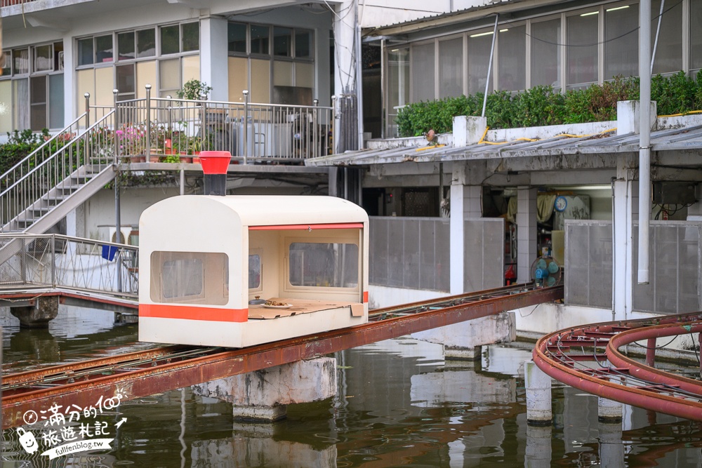 高雄【翠湖水上餐廳】超療癒湖畔熱炒土雞城,水上小火車送餐超吸睛,景色優美偽出國渡假氛圍!