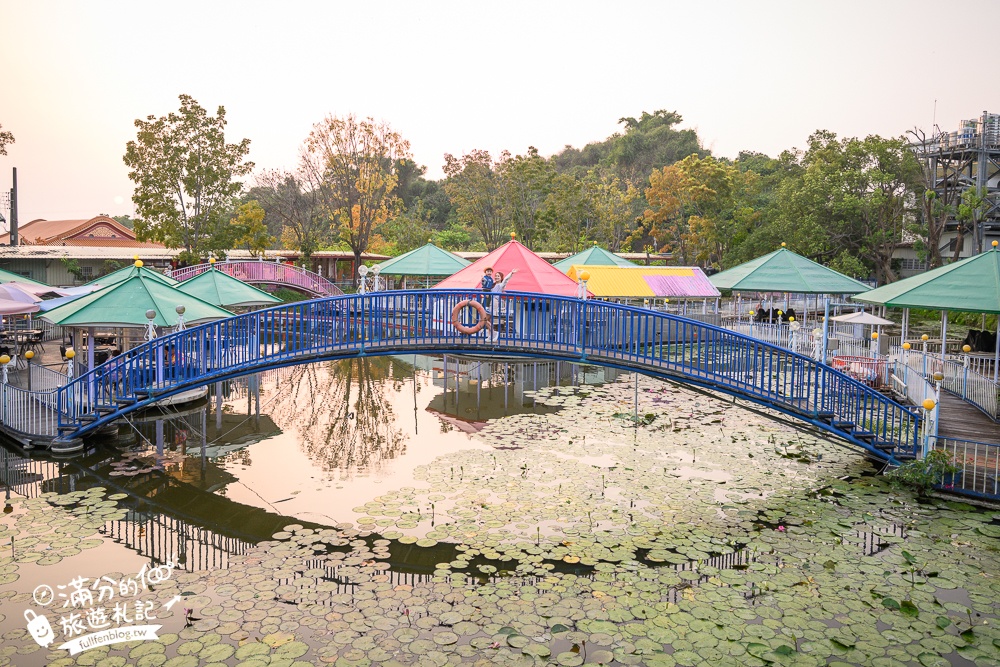 高雄【翠湖水上餐廳】超療癒湖畔熱炒土雞城,水上小火車送餐超吸睛,景色優美偽出國渡假氛圍!