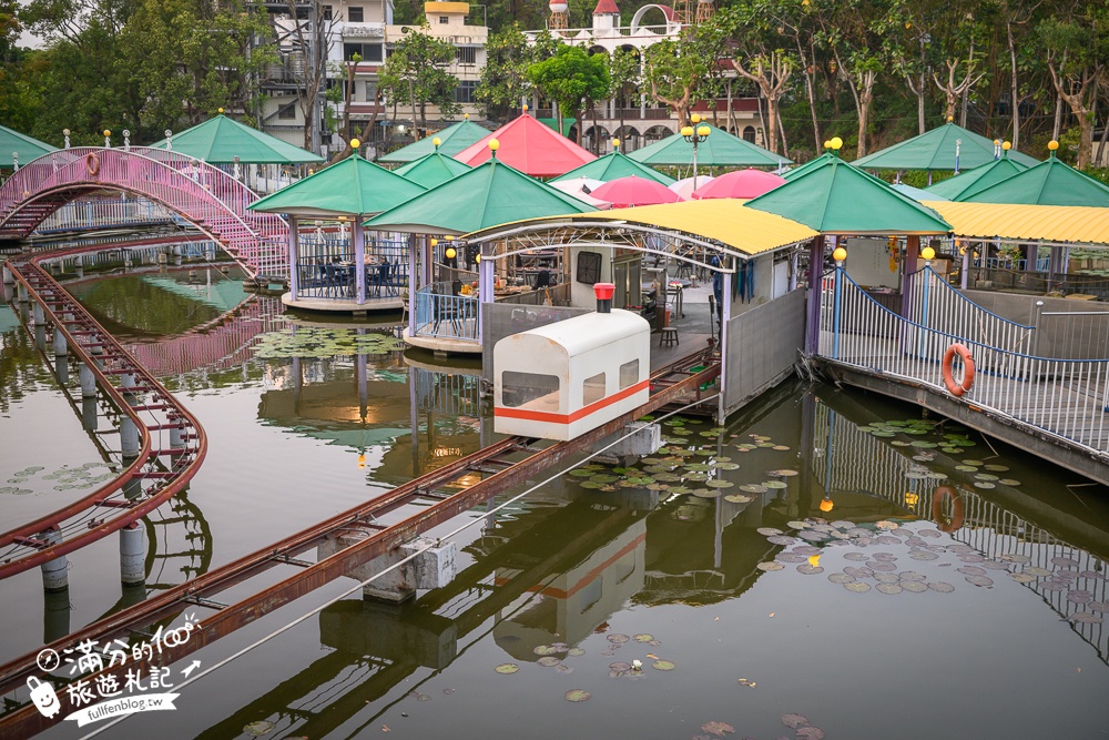 高雄【翠湖水上餐廳】超療癒湖畔熱炒土雞城,水上小火車送餐超吸睛,景色優美偽出國渡假氛圍!