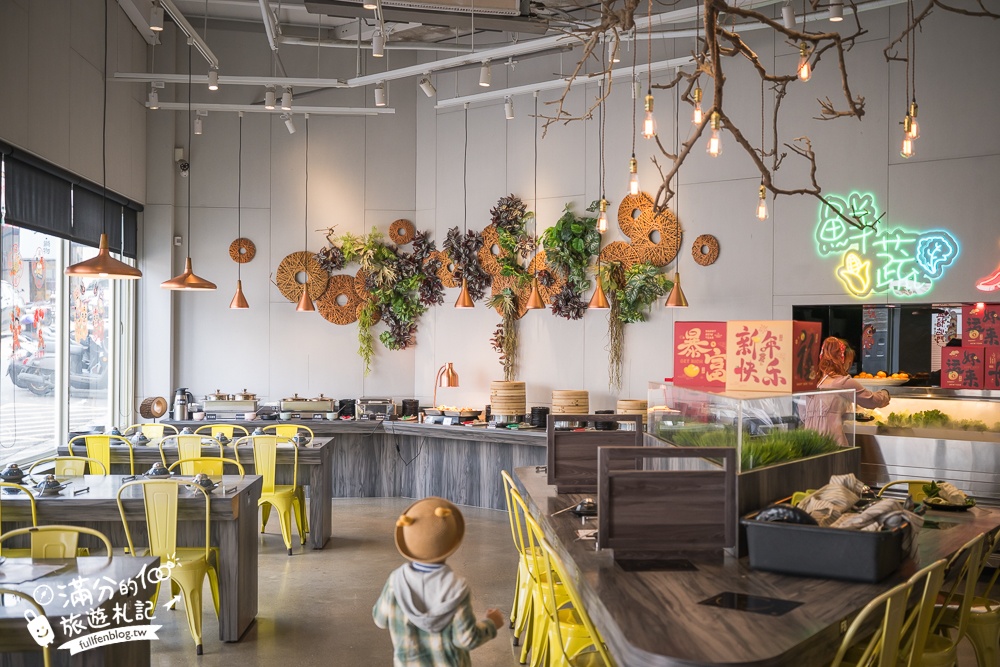 台中平價火鍋推薦【覓 · 鍋物】火鍋吃到飽只要$590,不收服務費,招牌櫻桃鴨一鴨四吃好驚艷,沒預約吃不到唷! 台中平價火鍋推薦【覓 · 鍋物】火鍋吃到飽只要$590,不收服務費,招牌櫻桃鴨一鴨四吃好驚艷,沒預約吃不到唷!