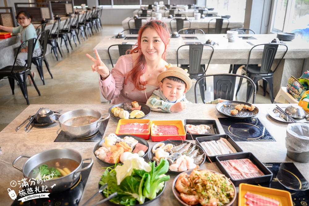 台中平價火鍋推薦【覓 · 鍋物】火鍋吃到飽只要$590,不收服務費,招牌櫻桃鴨一鴨四吃好驚艷,沒預約吃不到唷! 台中平價火鍋推薦【覓 · 鍋物】火鍋吃到飽只要$590,不收服務費,招牌櫻桃鴨一鴨四吃好驚艷,沒預約吃不到唷!
