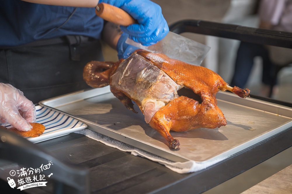 台中平價火鍋推薦【覓 · 鍋物】火鍋吃到飽只要$590,不收服務費,招牌櫻桃鴨一鴨四吃好驚艷,沒預約吃不到唷! 台中平價火鍋推薦【覓 · 鍋物】火鍋吃到飽只要$590,不收服務費,招牌櫻桃鴨一鴨四吃好驚艷,沒預約吃不到唷!