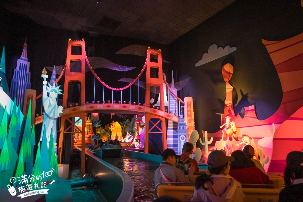 【2026香港迪士尼樂園攻略】哪類人必買快速通關迪士尼尊享卡,提前一小時入園優勢是什麼?加碼必看遊行和精彩煙火秀.親子同行這樣安排超輕鬆! 【2026香港迪士尼樂園攻略】哪類人必買快速通關迪士尼尊享卡,提前一小時入園優勢是什麼?加碼必看遊行和精彩煙火秀.親子同行這樣安排超輕鬆!