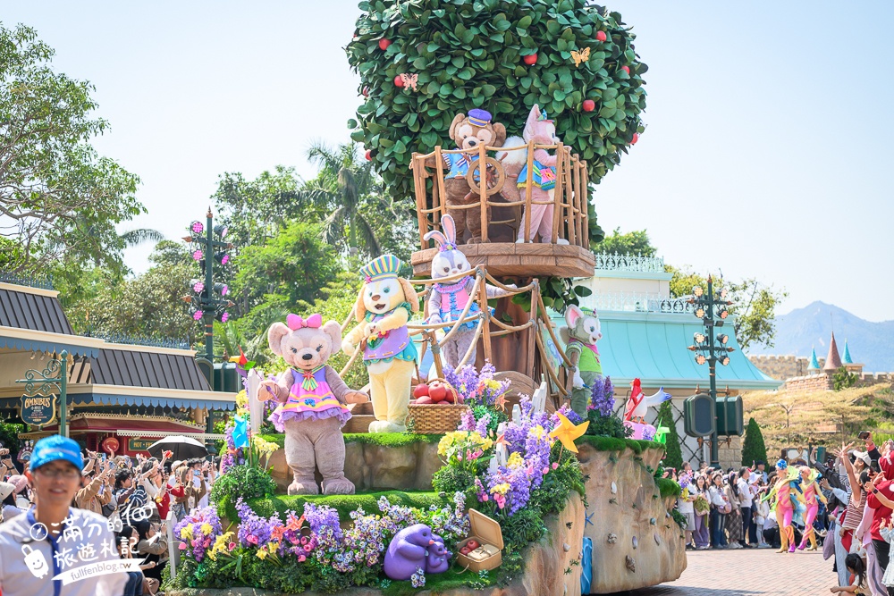 【2026香港迪士尼樂園攻略】哪類人必買快速通關迪士尼尊享卡,提前一小時入園優勢是什麼?加碼必看遊行和精彩煙火秀.親子同行這樣安排超輕鬆! 【2026香港迪士尼樂園攻略】哪類人必買快速通關迪士尼尊享卡,提前一小時入園優勢是什麼?加碼必看遊行和精彩煙火秀.親子同行這樣安排超輕鬆!