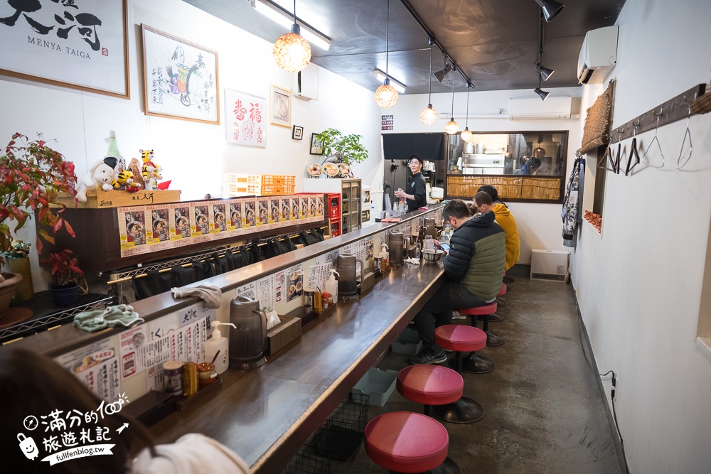 【金澤景點一日遊】TOP7金澤景點推薦,必逛金澤車站.東茶屋街.兼六園.近江町市場~金箔的故鄉玩樂攻略! 【金澤景點一日遊】TOP7金澤景點推薦,必逛金澤車站.東茶屋街.兼六園.近江町市場~金箔的故鄉玩樂攻略!