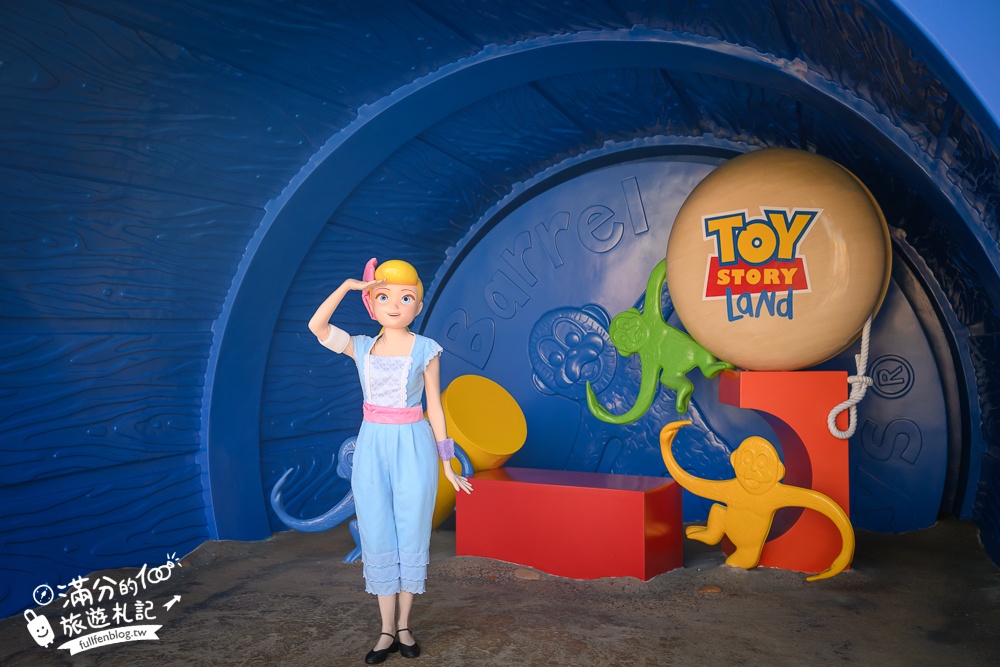 【2026香港迪士尼樂園攻略】哪類人必買快速通關迪士尼尊享卡,提前一小時入園優勢是什麼?加碼必看遊行和精彩煙火秀.親子同行這樣安排超輕鬆! 【2026香港迪士尼樂園攻略】哪類人必買快速通關迪士尼尊享卡,提前一小時入園優勢是什麼?加碼必看遊行和精彩煙火秀.親子同行這樣安排超輕鬆!