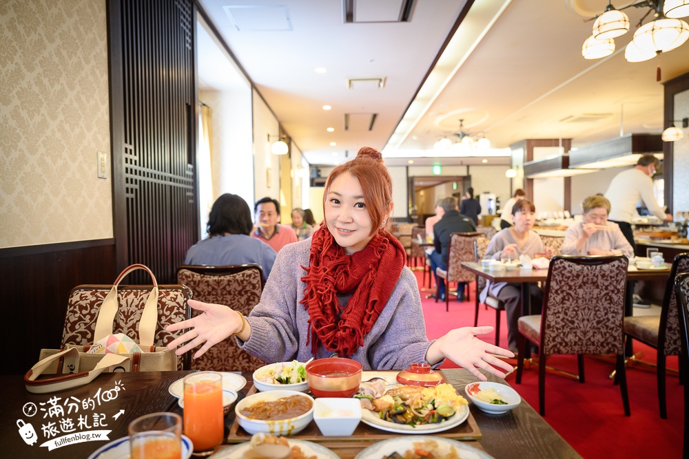 【金澤景點一日遊】TOP7金澤景點推薦,必逛金澤車站.東茶屋街.兼六園.近江町市場~金箔的故鄉玩樂攻略! 【金澤景點一日遊】TOP7金澤景點推薦,必逛金澤車站.東茶屋街.兼六園.近江町市場~金箔的故鄉玩樂攻略!