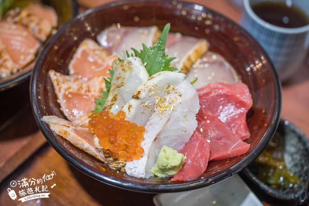 【金澤景點一日遊】TOP7金澤景點推薦,必逛金澤車站.東茶屋街.兼六園.近江町市場~金箔的故鄉玩樂攻略! 【金澤景點一日遊】TOP7金澤景點推薦,必逛金澤車站.東茶屋街.兼六園.近江町市場~金箔的故鄉玩樂攻略!