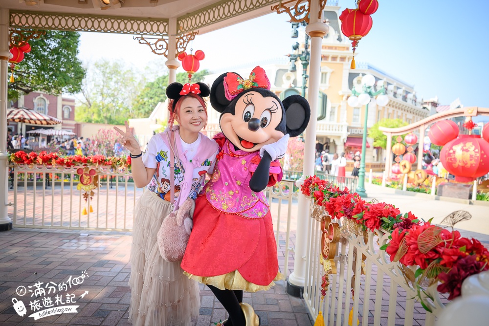 【2026香港迪士尼樂園攻略】哪類人必買快速通關迪士尼尊享卡,提前一小時入園優勢是什麼?加碼必看遊行和精彩煙火秀.親子同行這樣安排超輕鬆! 【2026香港迪士尼樂園攻略】哪類人必買快速通關迪士尼尊享卡,提前一小時入園優勢是什麼?加碼必看遊行和精彩煙火秀.親子同行這樣安排超輕鬆!