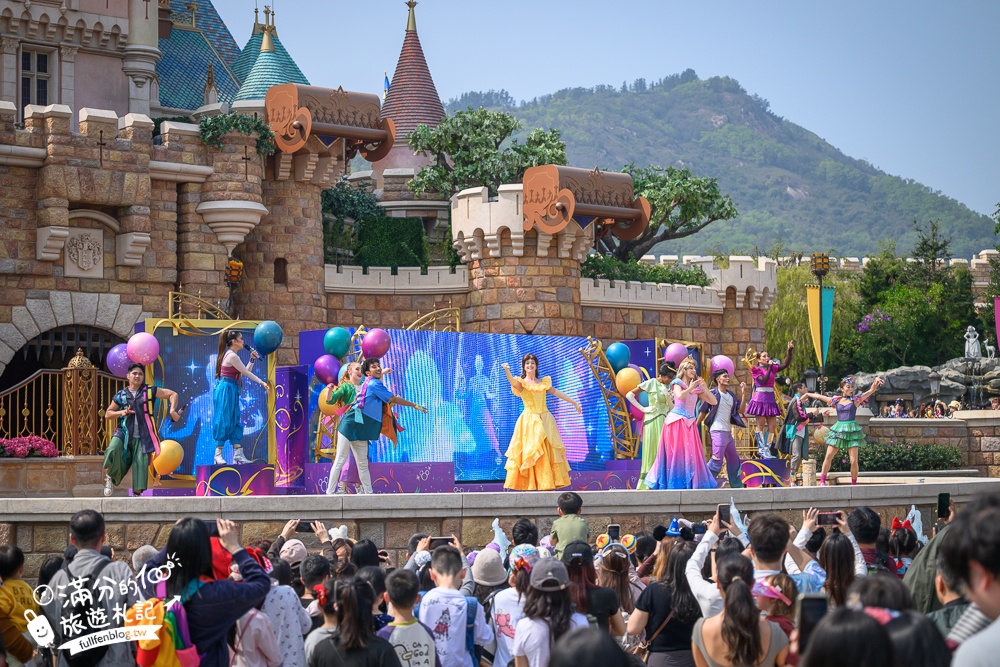 【2026香港迪士尼樂園攻略】哪類人必買快速通關迪士尼尊享卡,提前一小時入園優勢是什麼?加碼必看遊行和精彩煙火秀.親子同行這樣安排超輕鬆! 【2026香港迪士尼樂園攻略】哪類人必買快速通關迪士尼尊享卡,提前一小時入園優勢是什麼?加碼必看遊行和精彩煙火秀.親子同行這樣安排超輕鬆!