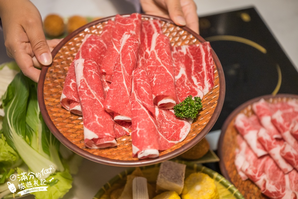 【鍋泰暖泰式南洋火鍋-新北土城店】南洋風泰式火鍋吃到飽,時蔬.火鍋料.飲料&冰淇淋無限暢食!