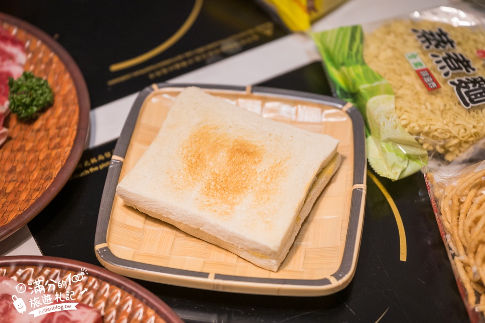 【鍋泰暖泰式南洋火鍋-新北土城店】南洋風泰式火鍋吃到飽,時蔬.火鍋料.飲料&冰淇淋無限暢食!