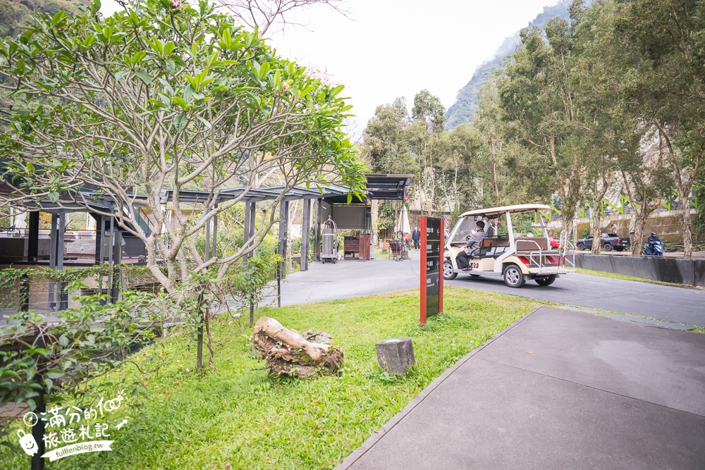 苗栗【泰安觀止溫泉會館】一泊二食溫泉客房開箱.可住宿可泡湯.被森林包圍的清水模溫泉城堡!