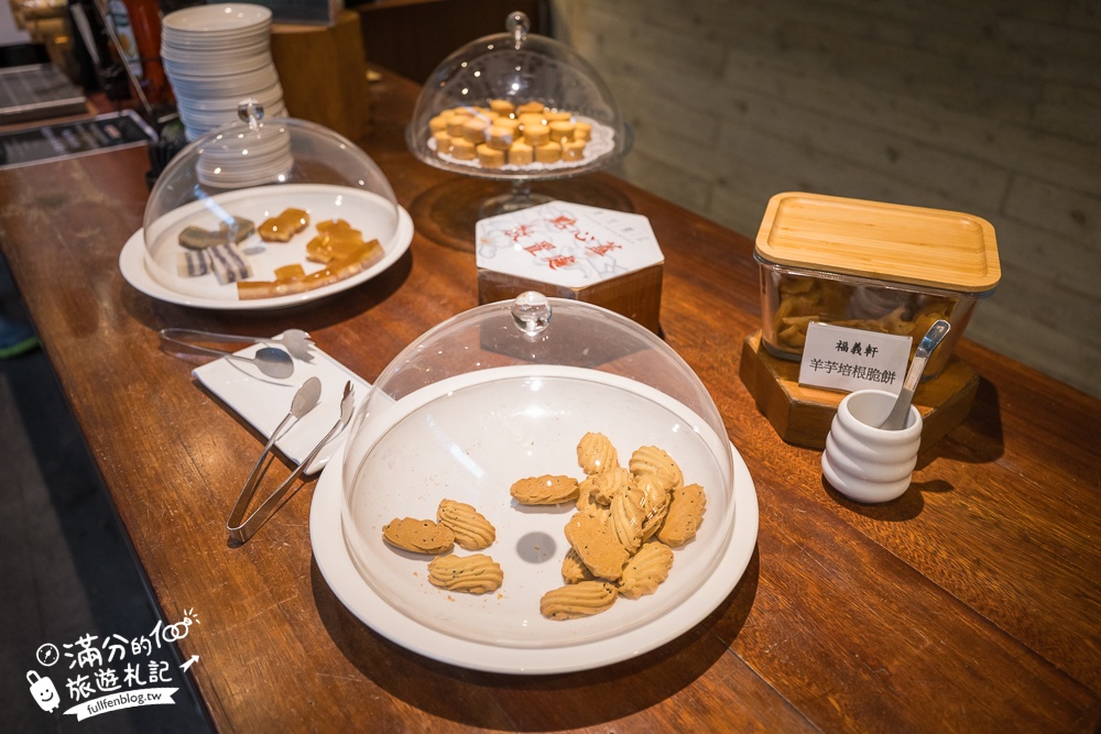 苗栗【泰安觀止溫泉會館】一泊二食溫泉客房開箱.可住宿可泡湯.被森林包圍的清水模溫泉城堡!