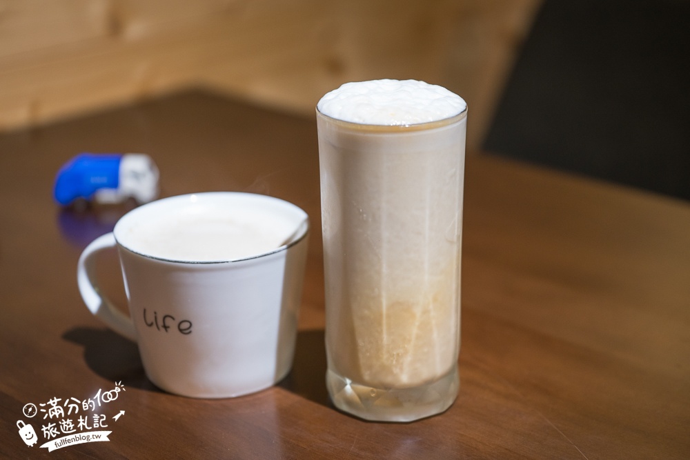 南投【紅屋小站】雲林南投交界的紅色小屋.人氣必吃苦茶油雞&鯛魚燒~山林裡唯美餐館!