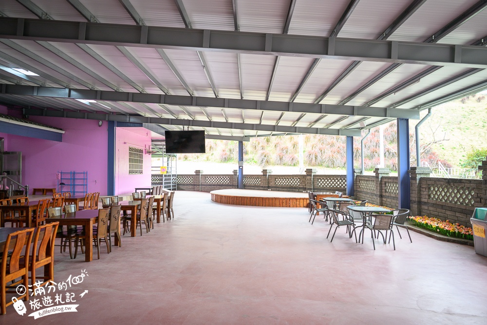 雲林新景點【有風的地方森林療癒咖啡】麝香木粉紅階梯超夢幻.賞花海.登大峽谷巨石,自然景觀好震撼! 雲林新景點【有風的地方森林療癒咖啡】麝香木粉紅階梯超夢幻.賞花海.登大峽谷巨石,自然景觀好震撼!