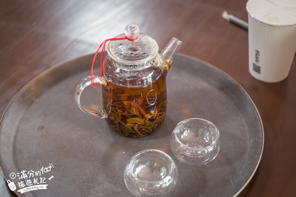 雲林新景點【有風的地方森林療癒咖啡】麝香木粉紅階梯超夢幻.賞花海.登大峽谷巨石,自然景觀好震撼! 雲林新景點【有風的地方森林療癒咖啡】麝香木粉紅階梯超夢幻.賞花海.登大峽谷巨石,自然景觀好震撼!