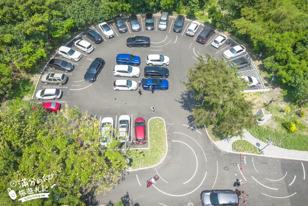 宜蘭【等日初】壯圍最新海景第一排景觀咖啡館.眺望龜山島.步行一分鐘即達海灘!