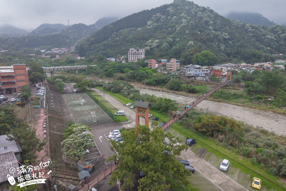苗栗景點【黃金傳說窯烤麵包】13間老街&康濟吊橋賞桐花.叢林裡的玻璃屋.吃麵包.賞盆栽.觀吊橋~賞心悅目! 苗栗景點【黃金傳說窯烤麵包】13間老街&康濟吊橋賞桐花.叢林裡的玻璃屋.吃麵包.賞盆栽.觀吊橋~賞心悅目!