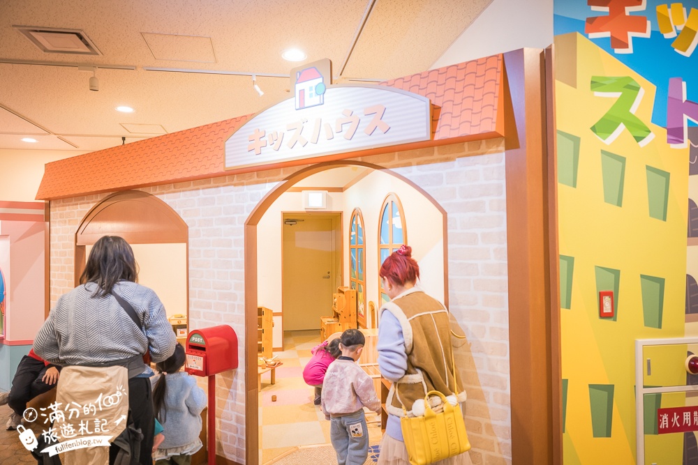 大阪親子景點【大阪兒童樂園Kids Plaza Osaka】全室內的土耳其城堡,兒童職業體驗.必玩巨大泡泡機!